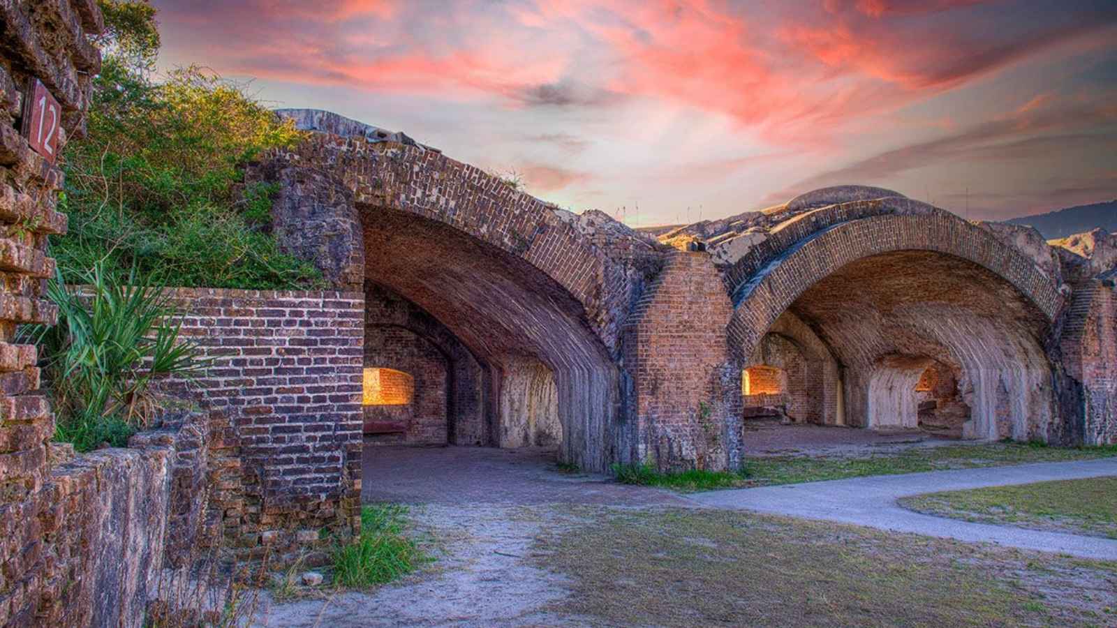 Fort Pickens Complete Guide: History, Hiking, & Everything to Do Blog Article